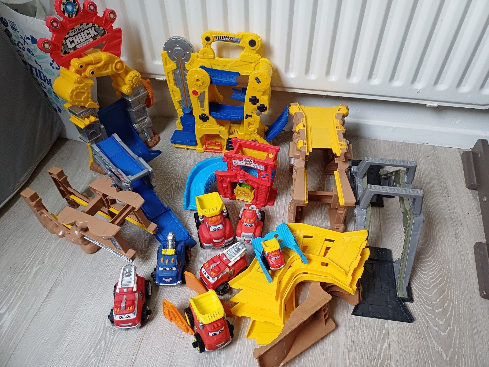 Tonka Chuck & Friends speelset met auto's, Ophalen, Gebruikt, Jongen