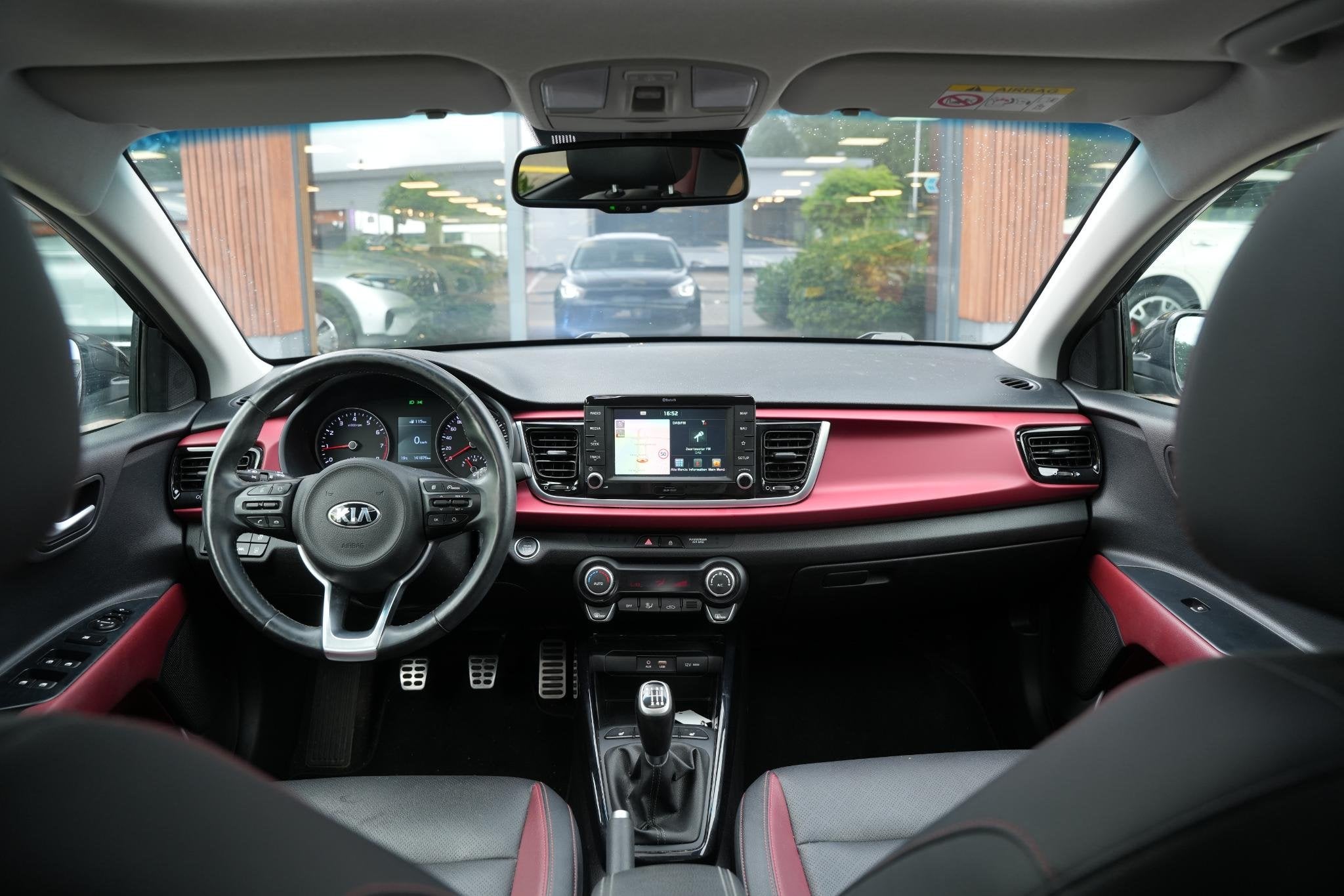 Kia Rio 1.0 TGDI Platinum Dak Leer Keyless Camera 17'', 450 kg, Gebruikt, Euro 6, Handgeschakeld