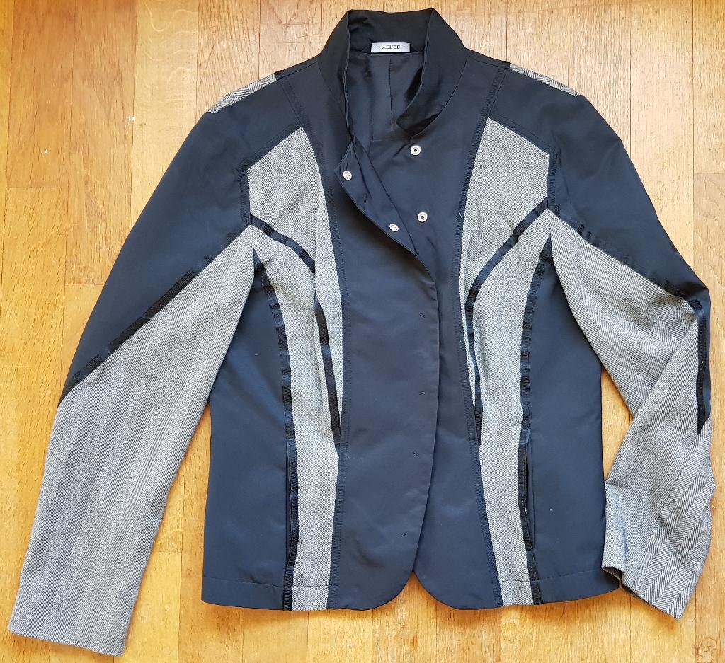 Jasje - Merk Verse - Kleur zwart grijs - Maat 38 - Adv K03, Maat 38/40 (M), Zwart, Ophalen of Verzenden, Jasje