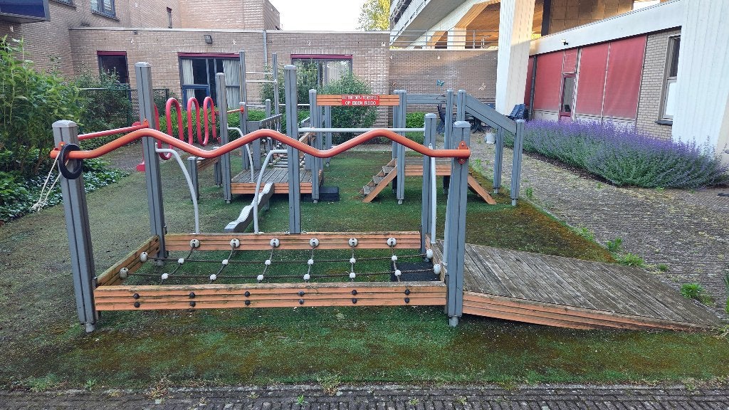 Speeltuin, speel, klimrek beweegtoestel ouderen ( 357 )