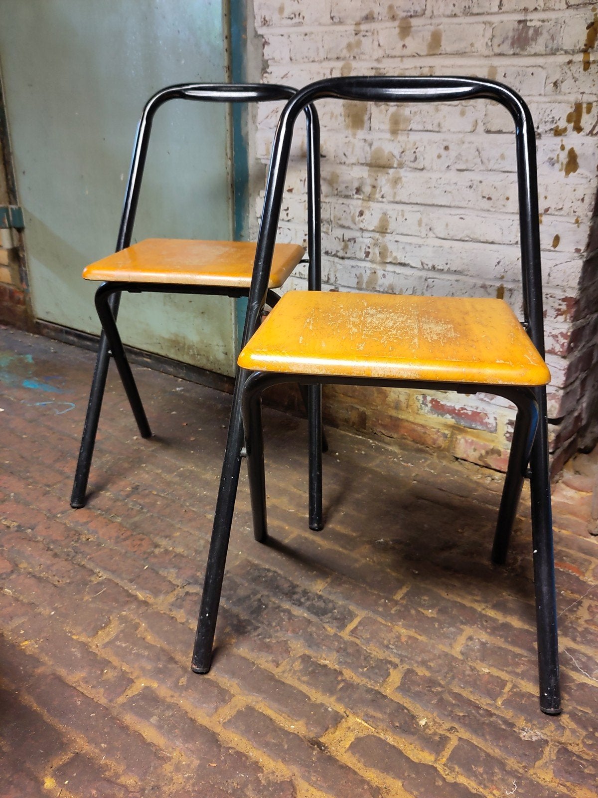 2 stuks klap stoelen, Huis en Inrichting, Stoelen, Ophalen, Twee, Zwart, Hout