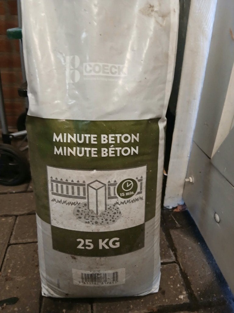 Snelbeton 25 kg, Doe-het-zelf en Verbouw, Metselstenen, Ophalen, Nieuw, Overige typen