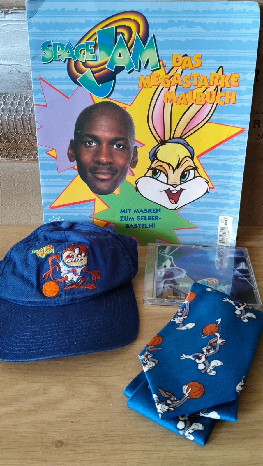 Space Jam Collectie: Kleurboek, CD, Pet & Stropdas-Basketbal, Verzenden, Gebruikt, Film