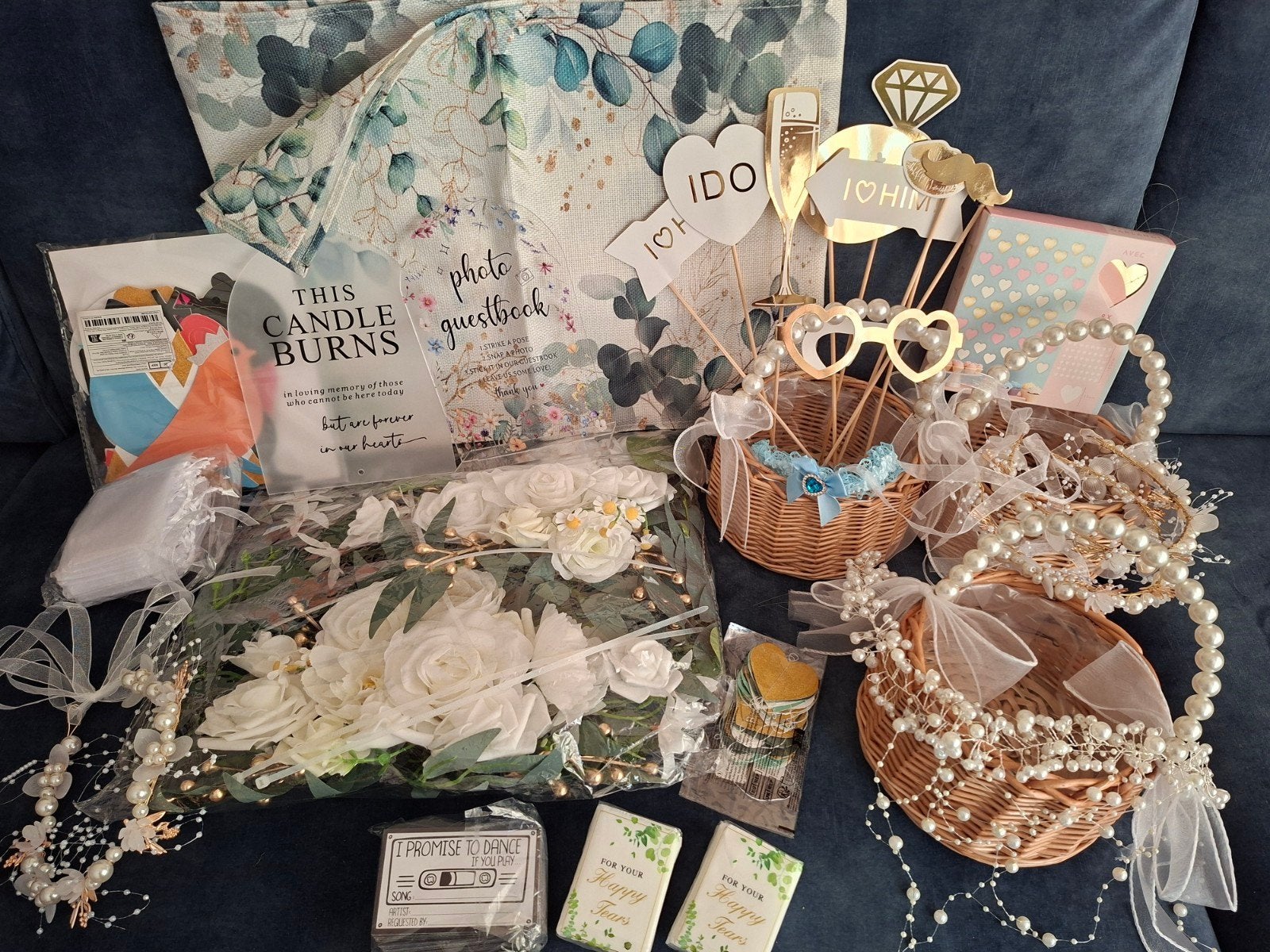 Bruiloft trouwen accessoires bruidsmeisjes mandjes, diadeem, Ophalen of Verzenden, Nieuw, Wit, Accessoires