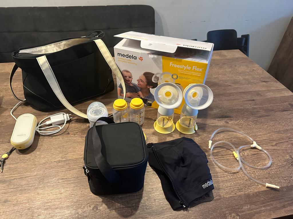 Medela kolfspullen Freestyle Flex, Kinderen en Baby's, Babyvoeding en Toebehoren, Ophalen of Verzenden, Gebruikt, Borstkolf