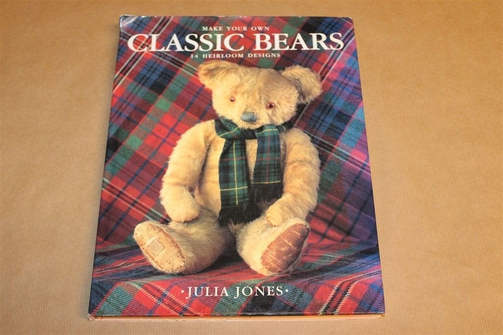 Make your own Classic Bears — 14 Unieke Berenpatronen [EN], Ophalen of Verzenden, Gelezen, Overige onderwerpen