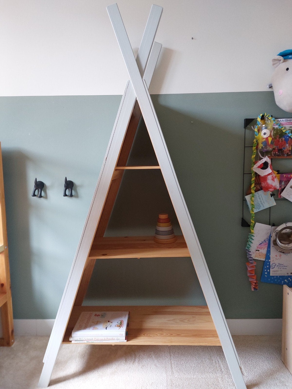 houten boekenkast 'tipi' kinderkamer, Ophalen, Minder dan 50 cm, Minder dan 75 cm, 105 cm of meer