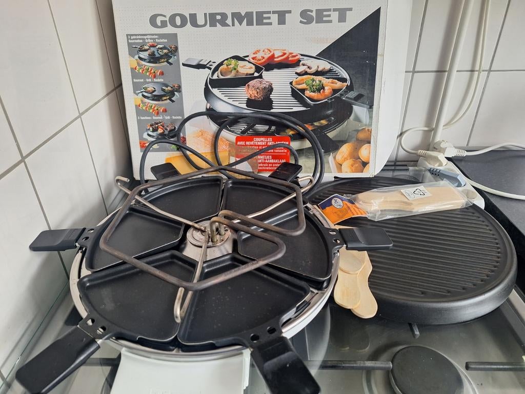 Gourmet stel, Ophalen of Verzenden, Zo goed als nieuw, 4 t/m 7 personen