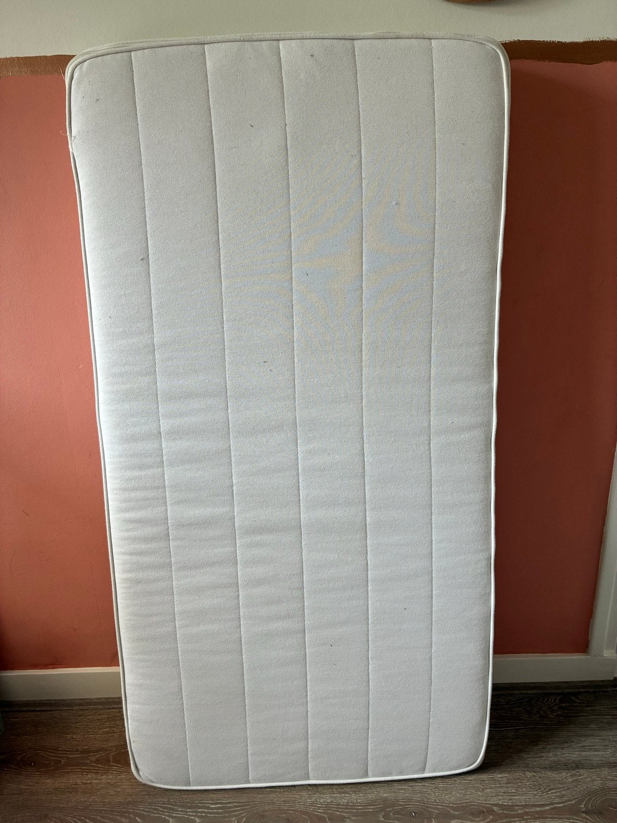 IKEA Vyssa matras 120x60 met matrastopper, Ophalen, Gebruikt, 70 cm of minder, 190 cm of minder