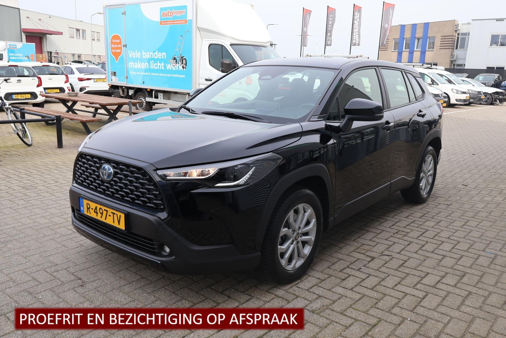 Toyota Corolla Cross 2.0 High Power Hybrid Active 1e Eigenaa, Auto's, Dealer onderhouden, Stof, Gebruikt, 4 cilinders