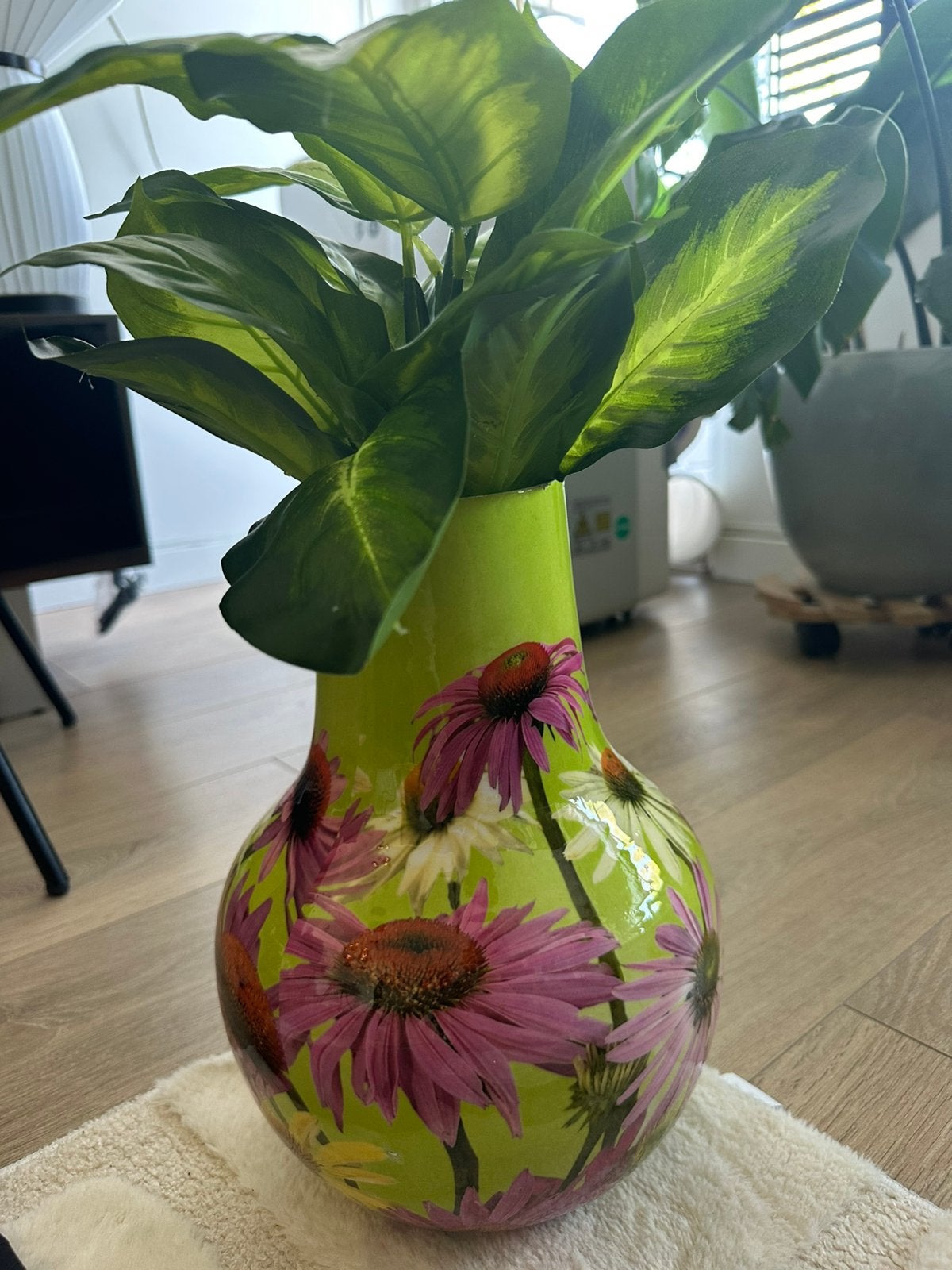 Bloemen vaas met nep plant, Ophalen of Verzenden, Meerkleurig, Met patroon/structuur, Glas