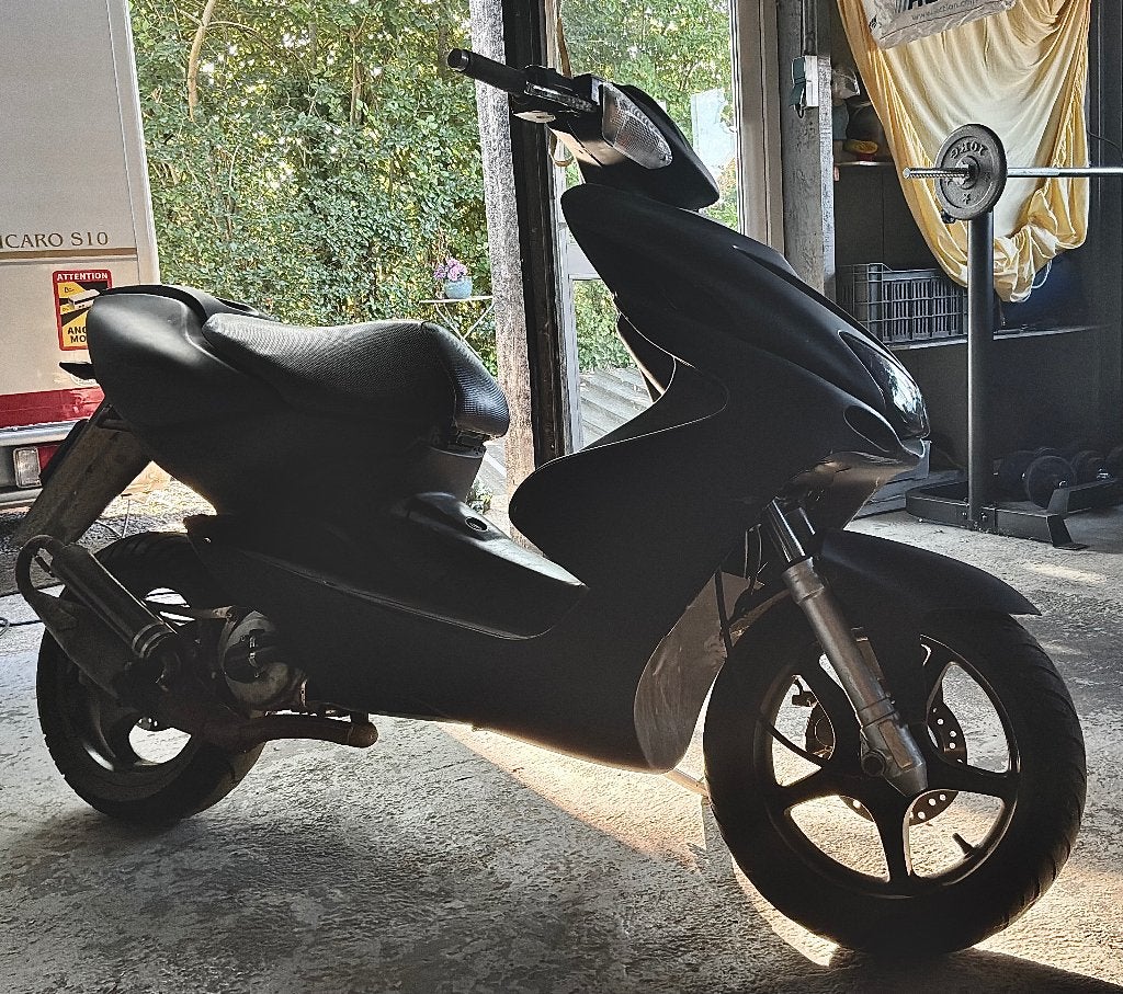 Yamaha Aerox 2 takt 70cc, Ophalen, Gebruikt, Aerox, Benzine