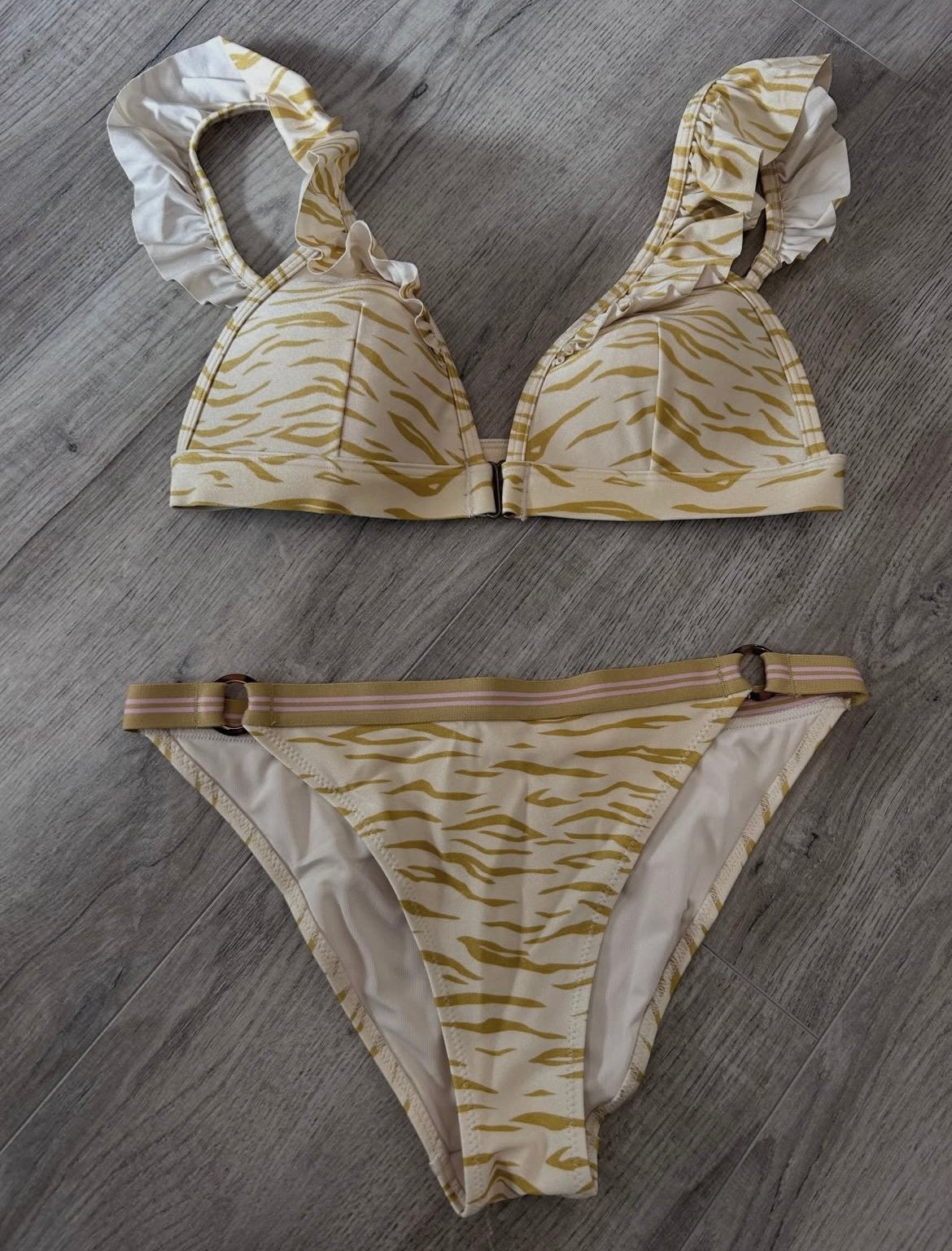 Love Stories bikini maat S, Ophalen of Verzenden, Zo goed als nieuw, Geel, Bikini