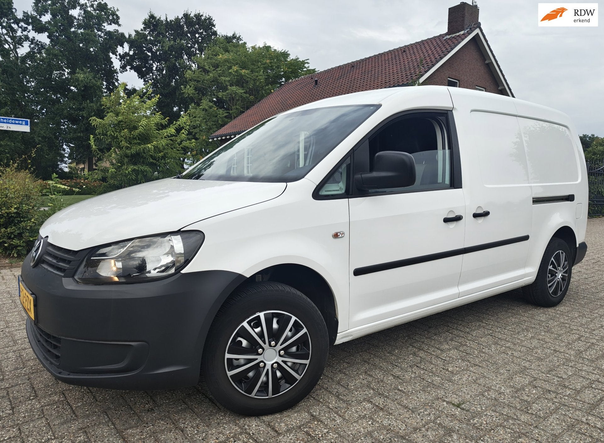 Volkswagen Caddy Maxi 1.2 TSI 105pk PDC, 2x Zijdeur Trekhaak, Voorwielaandrijving, Euro 5, 15 km/l, Gebruikt