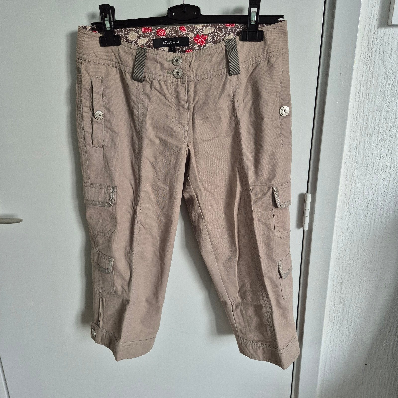 ONE TOUCH dames 3/4 broek beige maat 38, Kleding | Dames, Maat 38/40 (M), ONE TOUCH, Beige, Ophalen of Verzenden