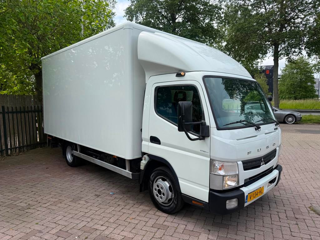 Fuso Canter 3C13 3.0 DI 340 Nwe Motor bij 160dkm Airco Holan, Auto's, Bestelauto's, Euro 5, Achterwielaandrijving, Gebruikt, 4 cilinders