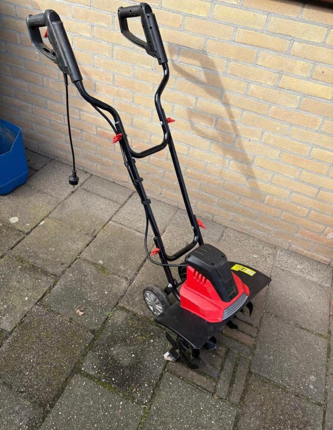 Te huur - grondfrees/tuinvrees, Tuin en Terras, Ophalen, Zo goed als nieuw, 50 cm of meer