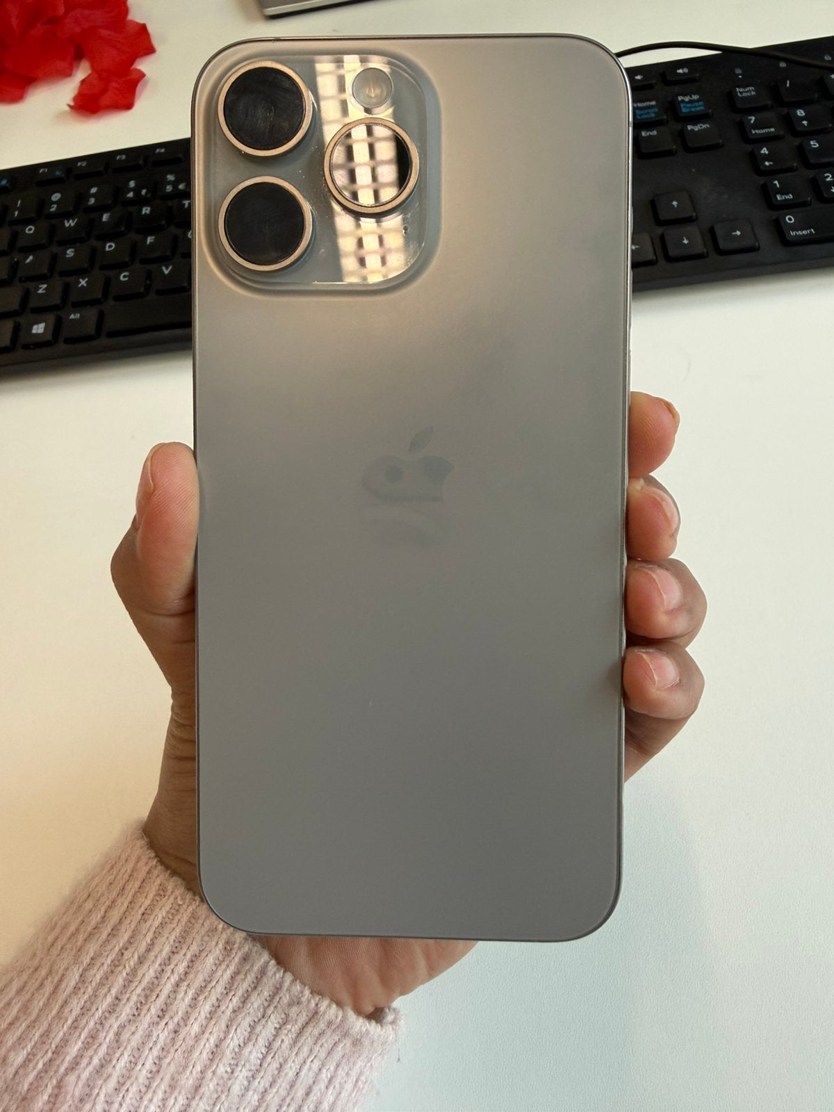 Iphone 15 pro max, Ophalen, Zo goed als nieuw, Apple, Grijs