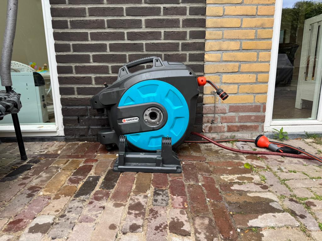 Gardena oprolbaar tuinslang 25 meter - nette staat, Tuin en Terras, Ophalen, Gebruikt, Tuinslang