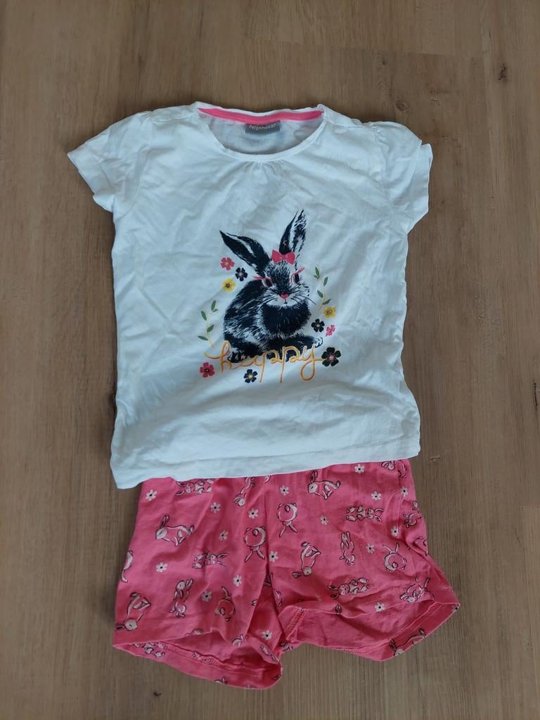 Leuk setje/pyjamas T-shirt met konijn en roze broekje, Ophalen of Verzenden, Gebruikt, Onbekend, Meisje