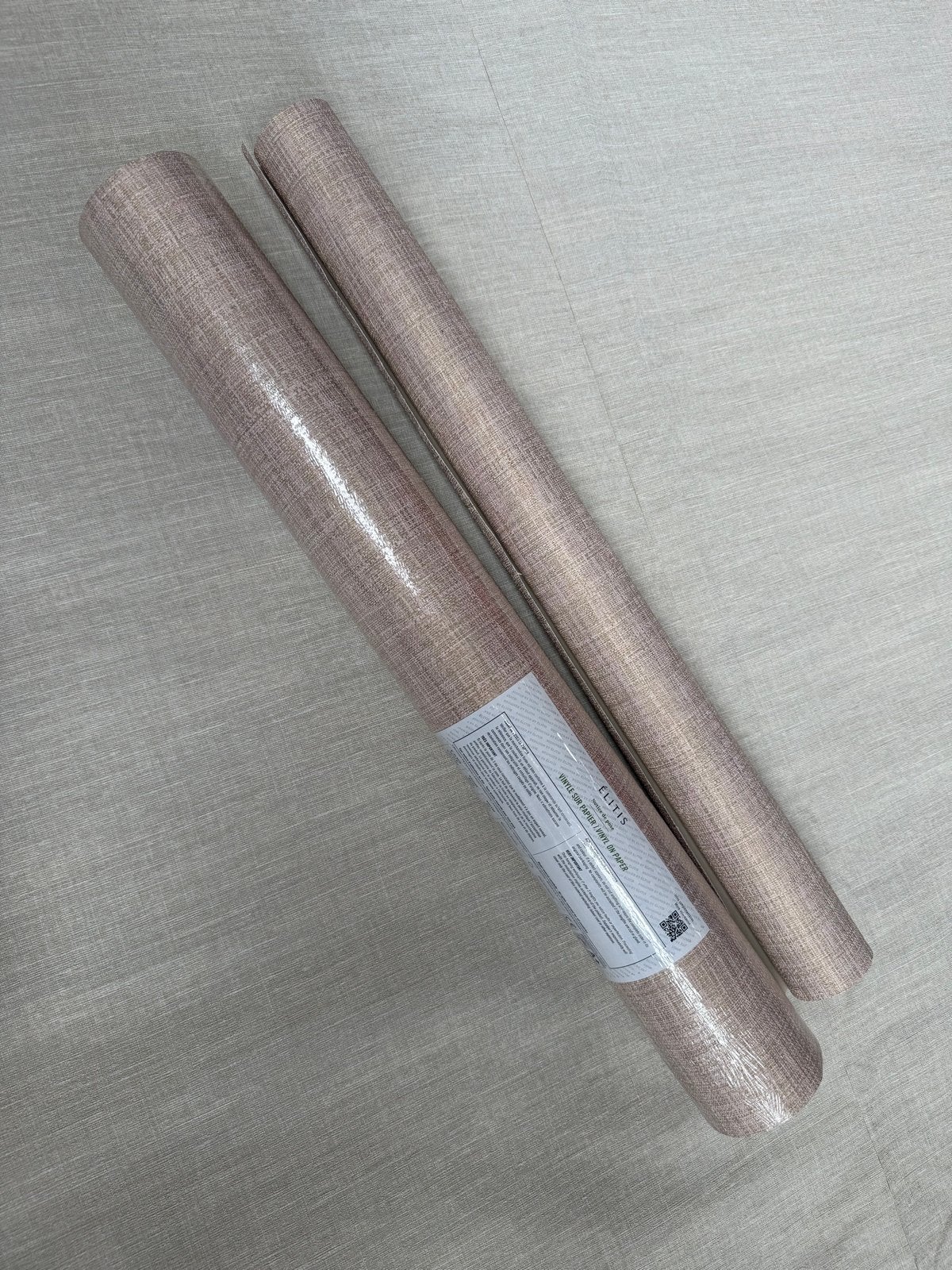 Elitis Madagascar - roze - 1,5 rol, Huis en Inrichting, Materiaallook, Beige, Modern, Ophalen of Verzenden
