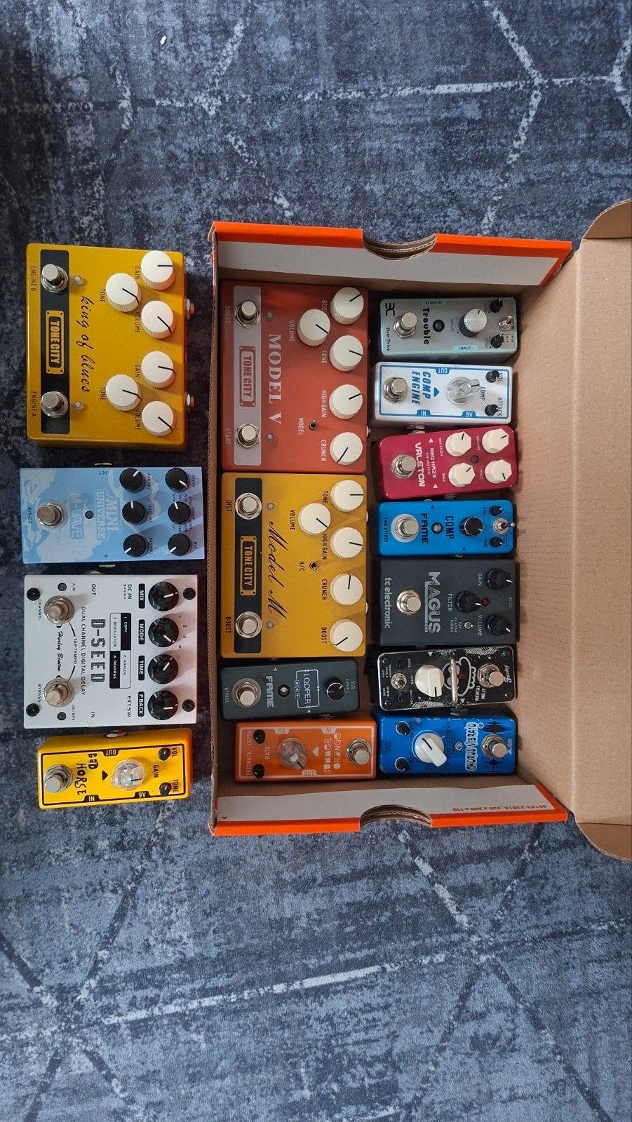 assorted guitar pedals, Ophalen of Verzenden