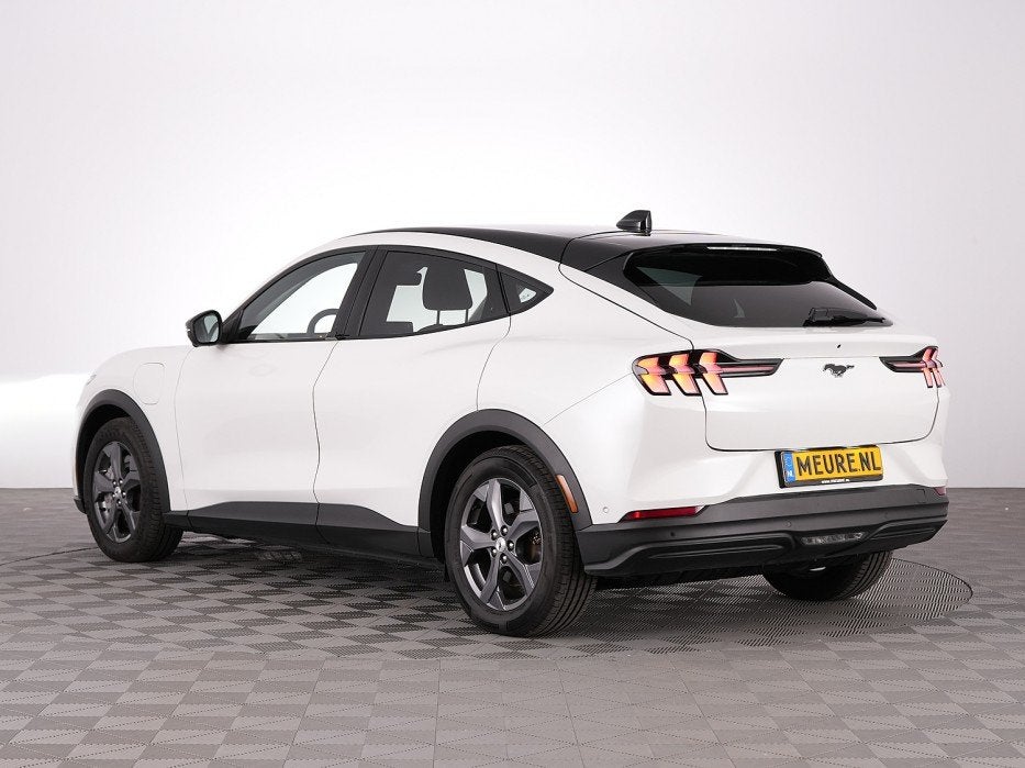 Ford Mustang Mach-E 75 kWh | PANORAMADAK | B&O | LEDER | FUL, Automaat, 12 maanden, Gebruikt, 1 kg