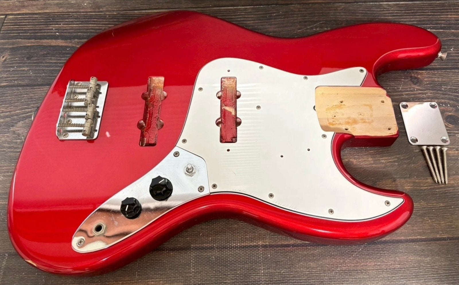 Fender Jazz Bass Body Candy Apple Red, Muziek en Instrumenten, Ophalen of Verzenden, Gebruikt, Elektrisch
