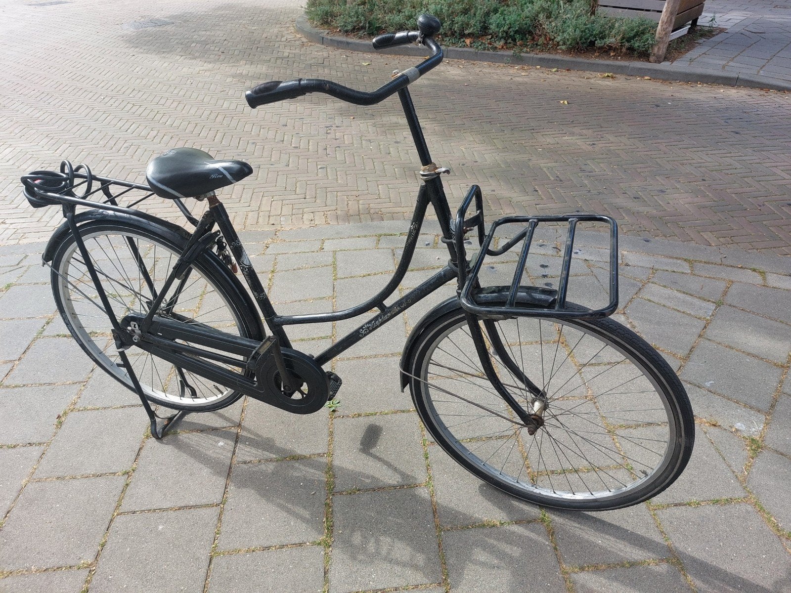 Highlander Omafiets - Stevige en betrouwbare stadsfiets, Fietsen en Brommers, Fietsen | Dames | Omafietsen, Ophalen of Verzenden