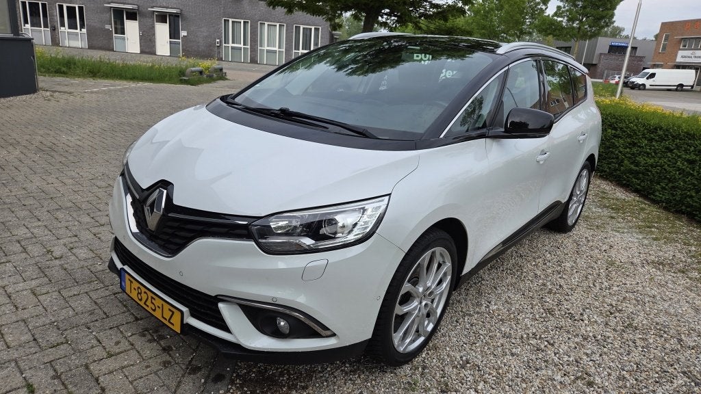 Renault Grand Scénic 1.2 TCe Intens 7 Persoons Zeer LUXE, Auto's, Voorwielaandrijving, Gebruikt, Euro 6, 4 cilinders