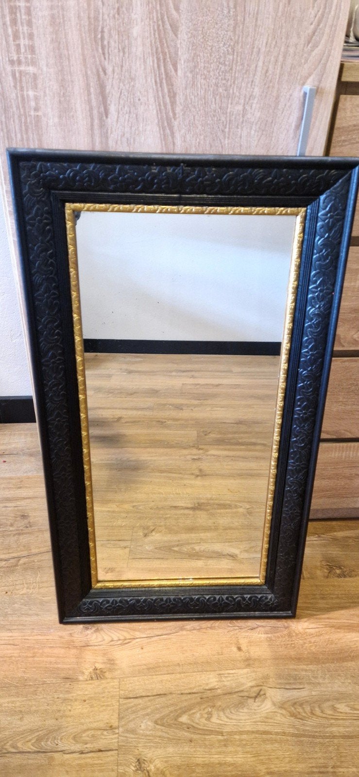 Mooie spiegel met zwarte en gouden lijst, 90x50 cm, Ophalen, Rechthoekig, 50 tot 100 cm, Minder dan 100 cm