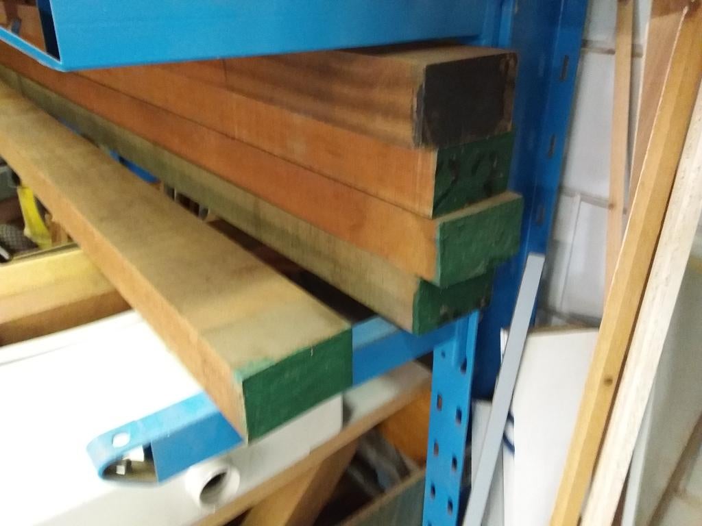 Diverse meranti hout en klein beetje merbau, Ophalen, Nieuw