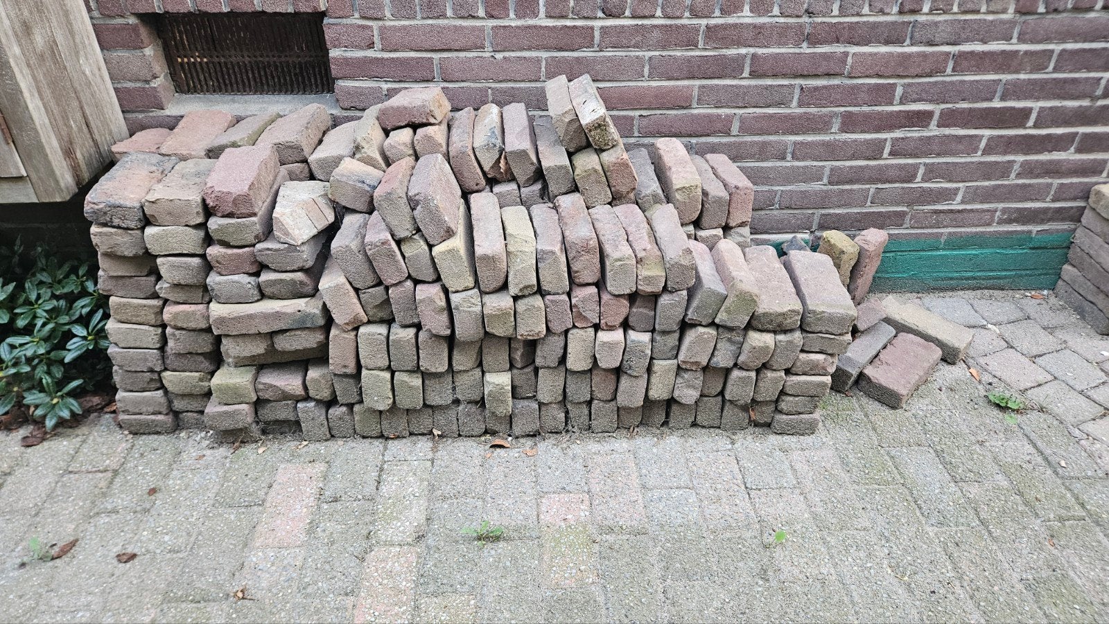 Gebruikte bakstenen voor tuin of bestrating, Doe-het-zelf en Verbouw, Ophalen, Gebruikt, Bakstenen