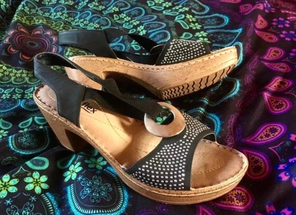 Leuke open pumps met elastische achterkant 38 nu 19,99€, Pumps, Zwart, Ladyflex, Ophalen of Verzenden
