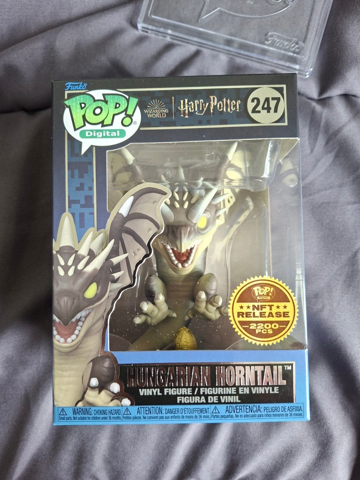 Funko pop Hungarian Horntail nft, Ophalen of Verzenden, Zo goed als nieuw