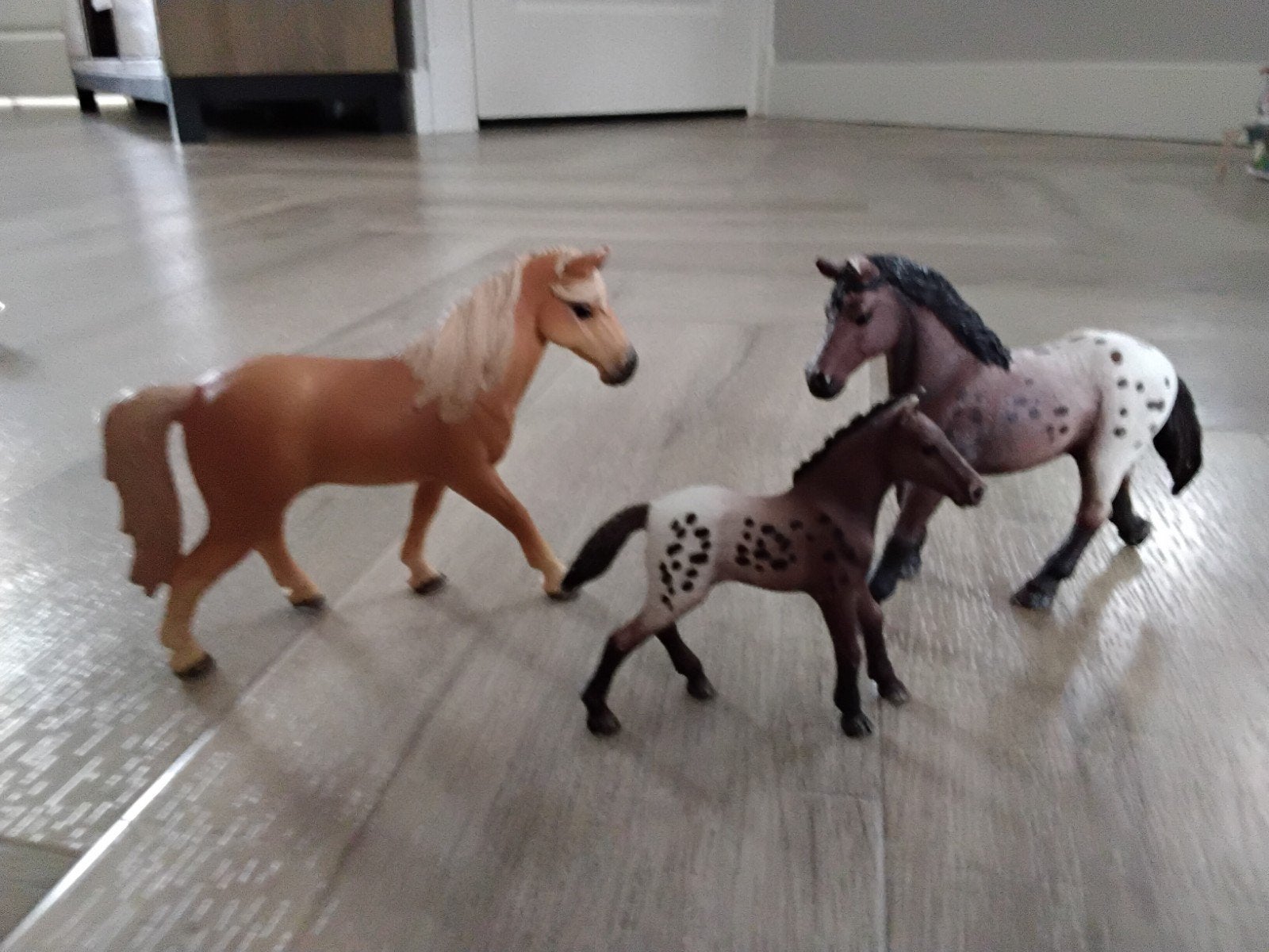 3 Schleich paarden, Ophalen of Verzenden, Zo goed als nieuw, Meisje