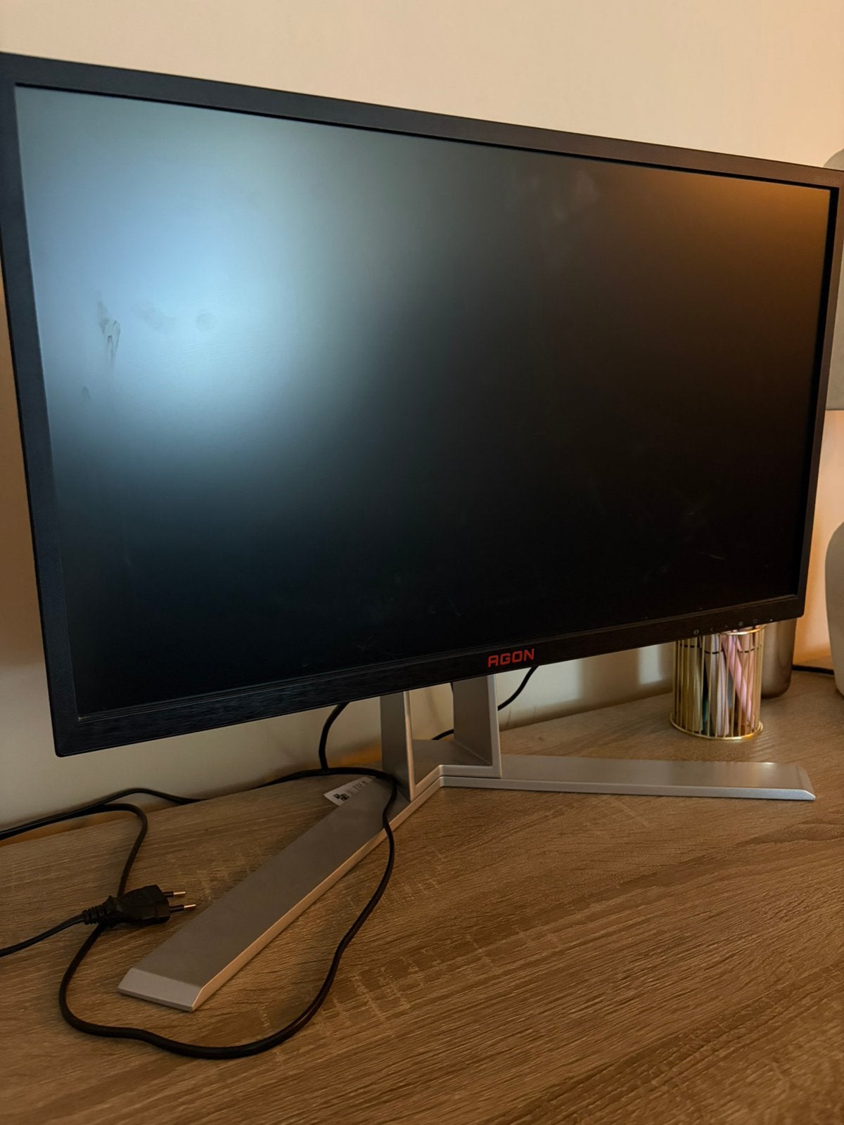 AOC AGON AG241QX game monitor 144Hz, 101 t/m 150 Hz, Zo goed als nieuw, HDMI, Quad HD (2K)
