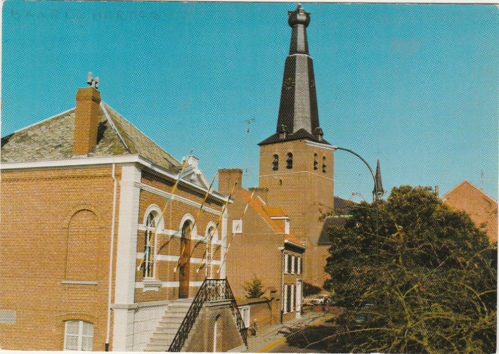 BAARLE NASSAU Gemeentehuis met Kerk, Verzenden, 1980 tot heden, Ongelopen, Noord-Brabant