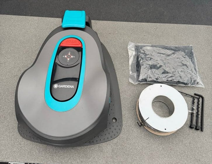 Gardena Sileno Minimo 250 Robotmaaier, Verzenden, Zo goed als nieuw, Minder dan 20 cm, Met regensensor
