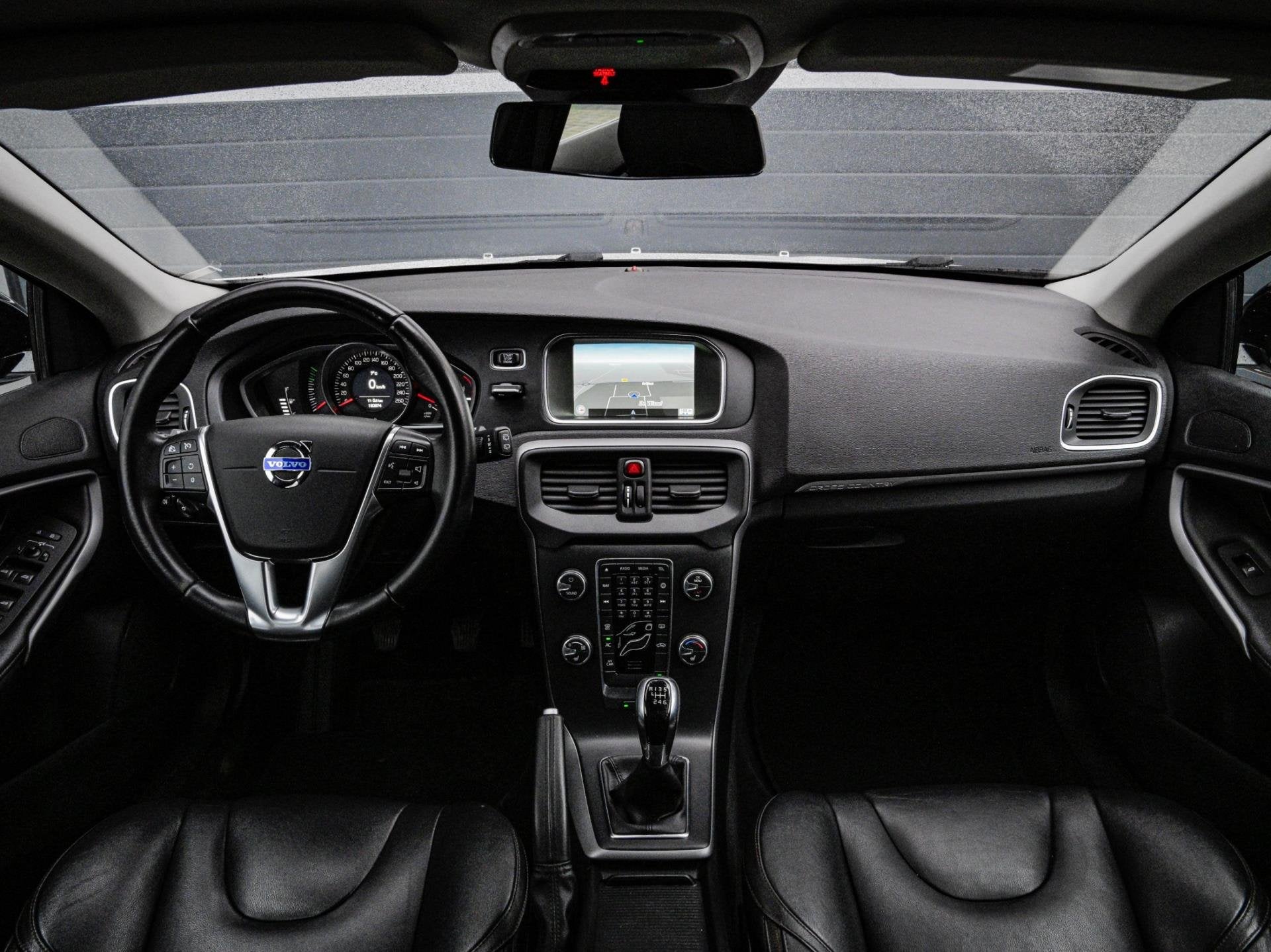 Volvo V40 Cross Country 1.6 D2 Summum | Leder | Navi | Stoel, Auto's, Volvo, Euro 5, Gebruikt, 4 cilinders, Wit