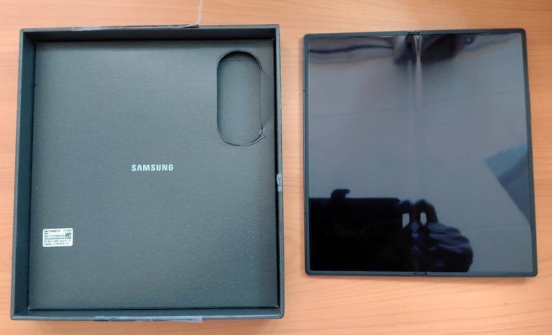 SAMSUNG GALAXY Z FOLD7 – 512GB – NIEUW & ONGEBRUIKT!, Telecommunicatie, Zwart, Nieuw, Galaxy Z Flip, 512 GB