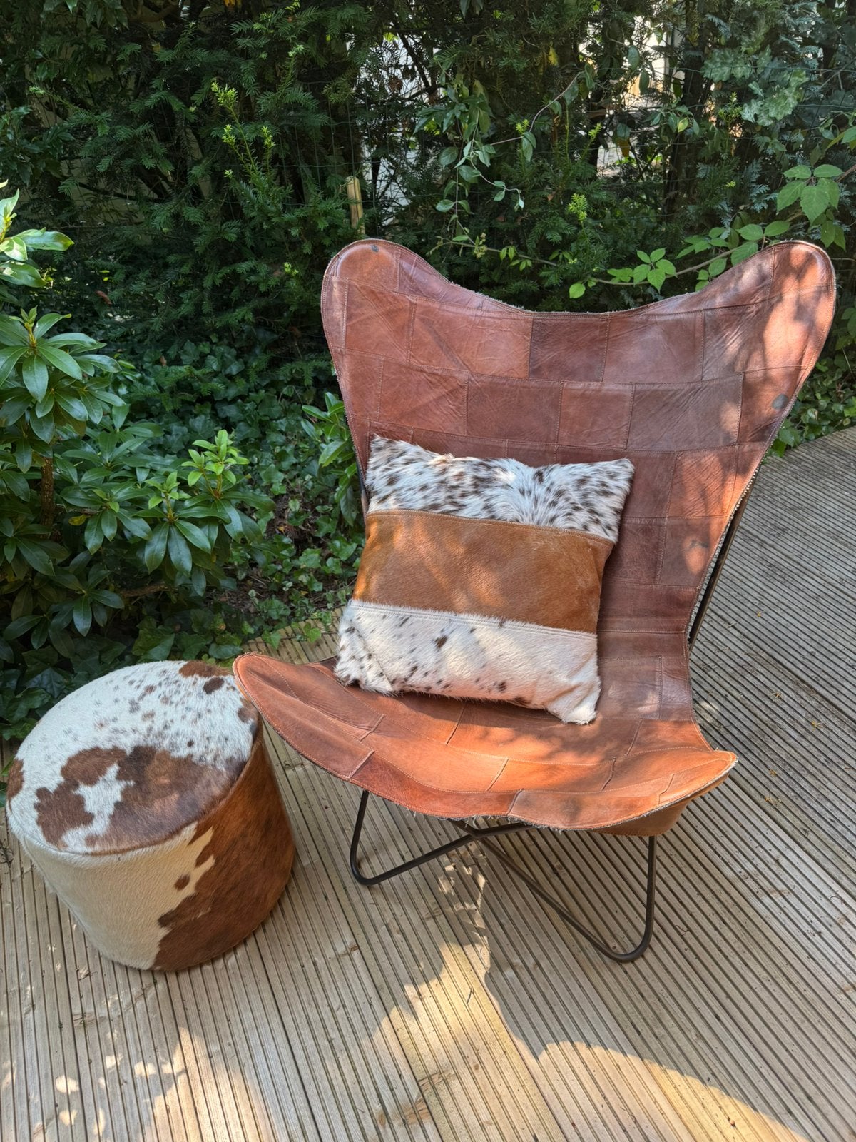 Leren wild-west stoel met poef en kussen, Huis en Inrichting, Fauteuils, Ophalen, Zo goed als nieuw, 50 tot 75 cm