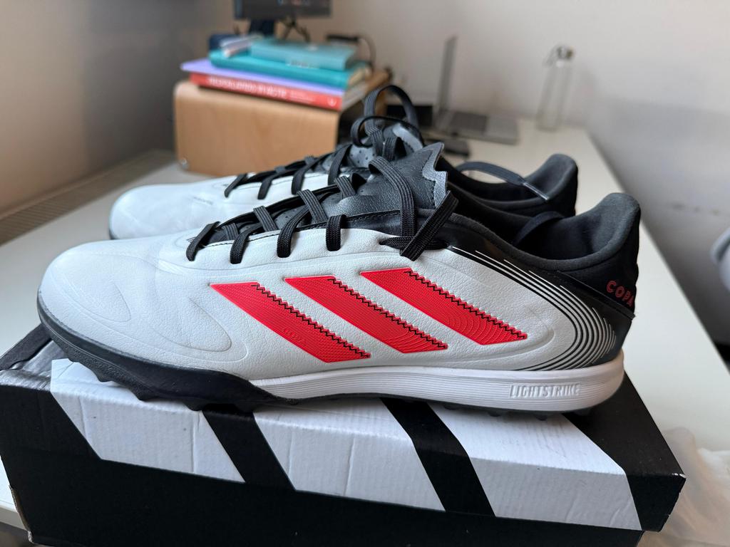 Adidas Copa Pure 3 League TF | 45 1/3, Ophalen of Verzenden, Zo goed als nieuw, Wit, Sportschoenen