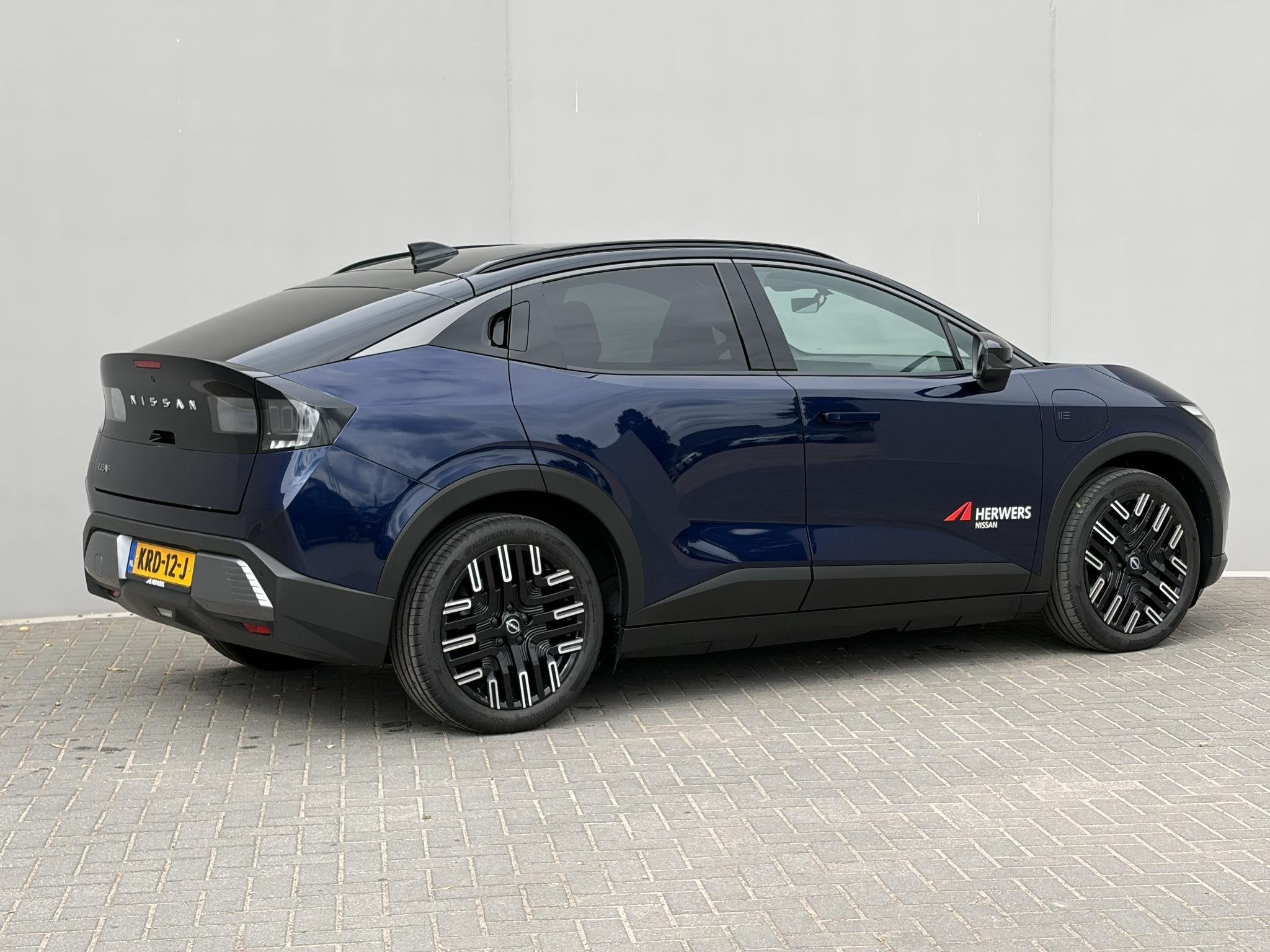 Nissan LEAF Evolve 75 kWh / 10 Jaar Nissan More / Panoramada, Blauw, 75 kWh, Te koop, 623 km