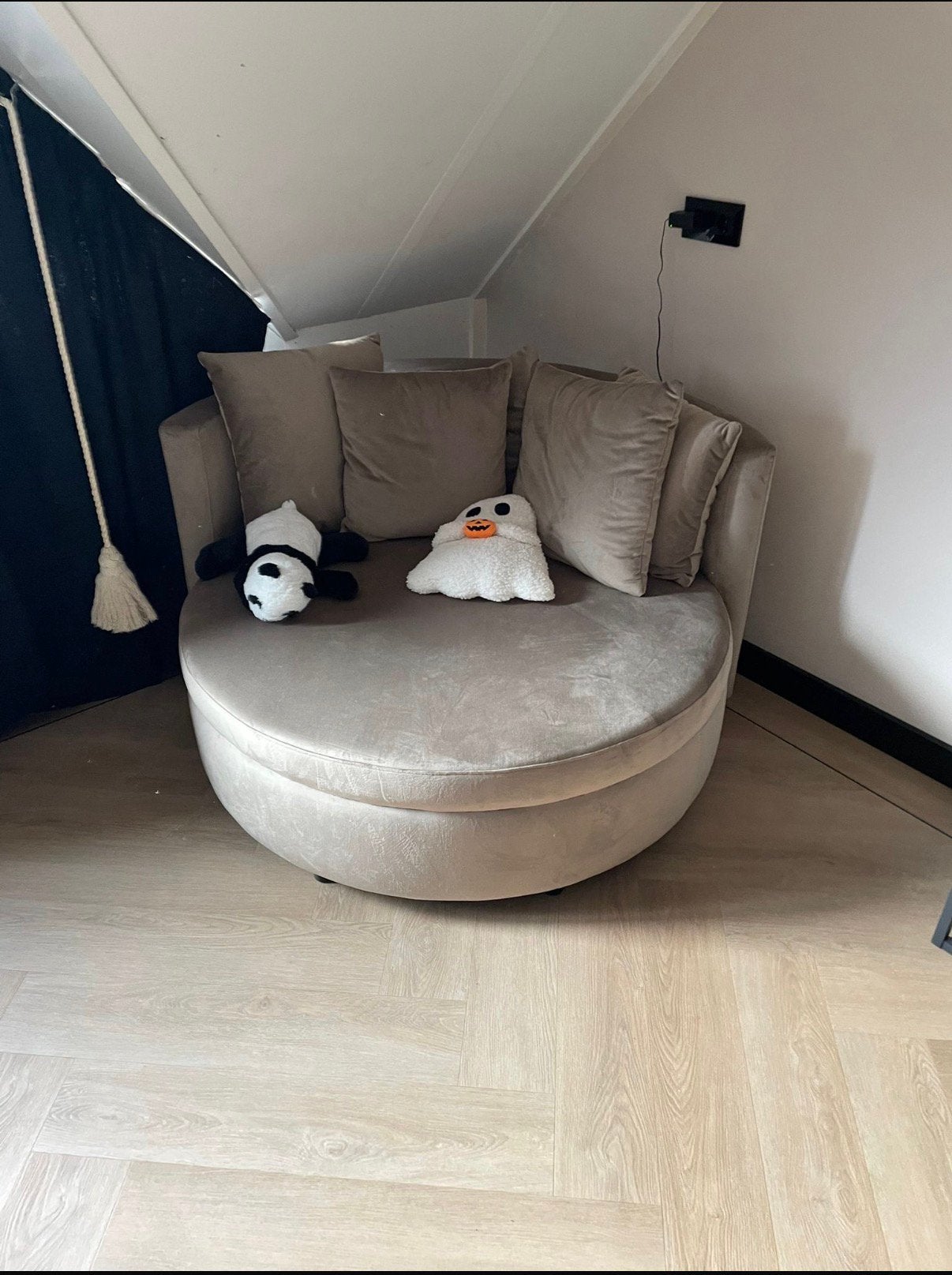 Love seat taupe, Ophalen, Tweepersoons, 75 tot 100 cm, Zo goed als nieuw
