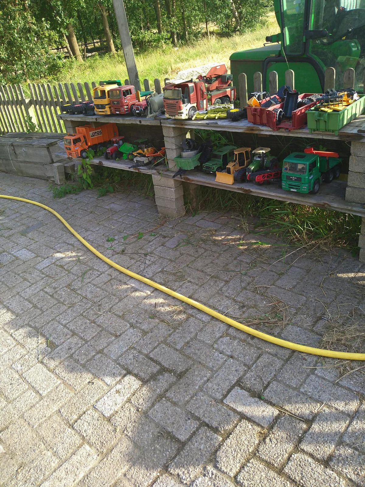 Partij traptractors en landbouwspeelgoed voor kinderen, Ophalen, Gebruikt, Overige metalen