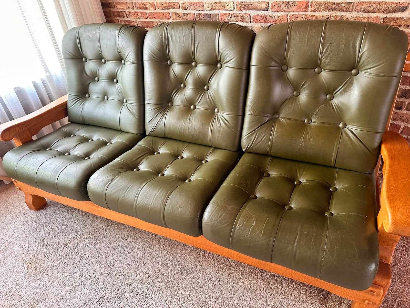 Vintage 3-zits bank in groen leer met houten frame, Ophalen, Gebruikt, Driepersoons, 75 tot 100 cm