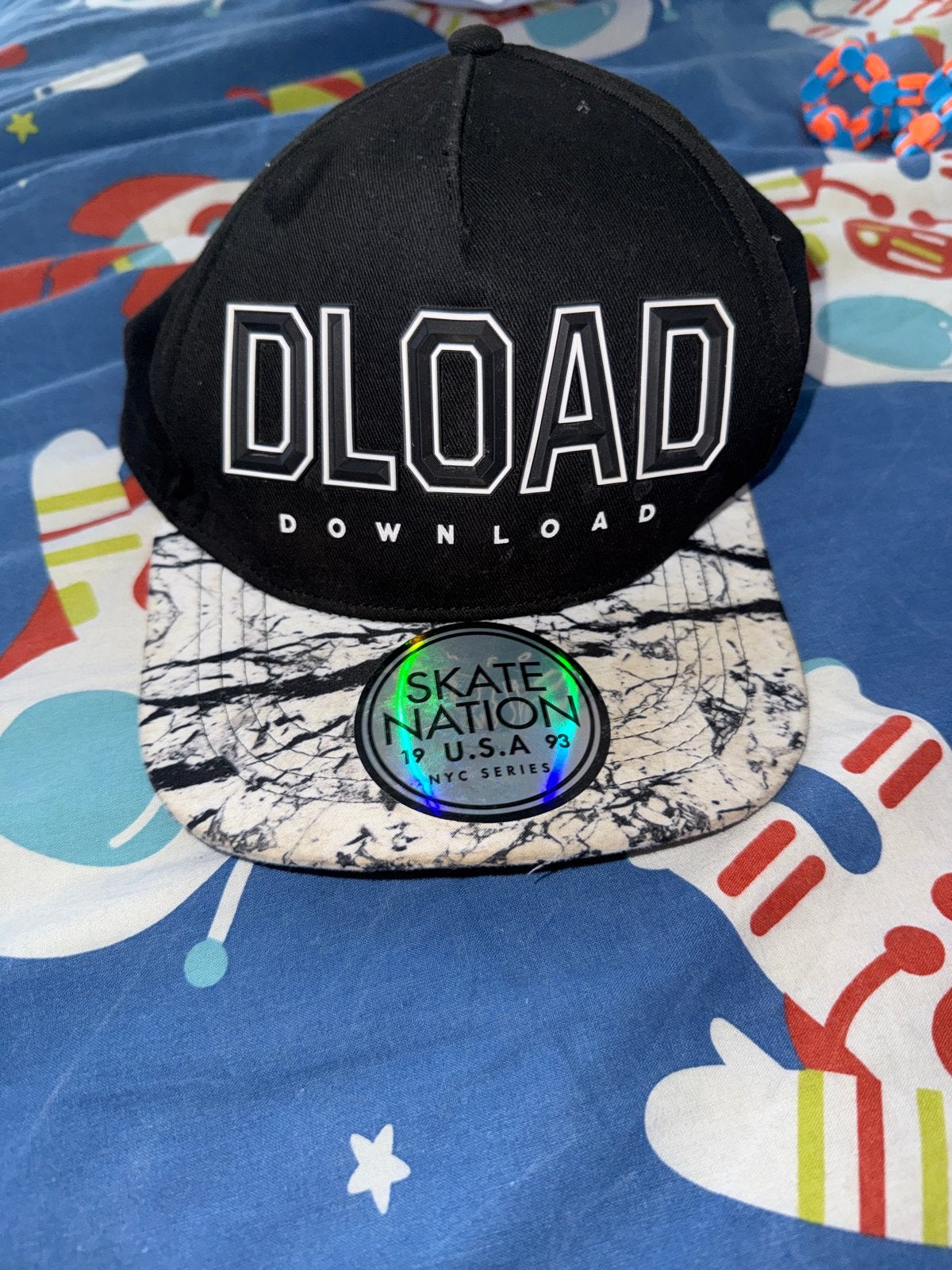DLOAD Download Snapback Pet - Skate Nation NYC Series, Ophalen of Verzenden, Gedragen, One size fits all, Pet