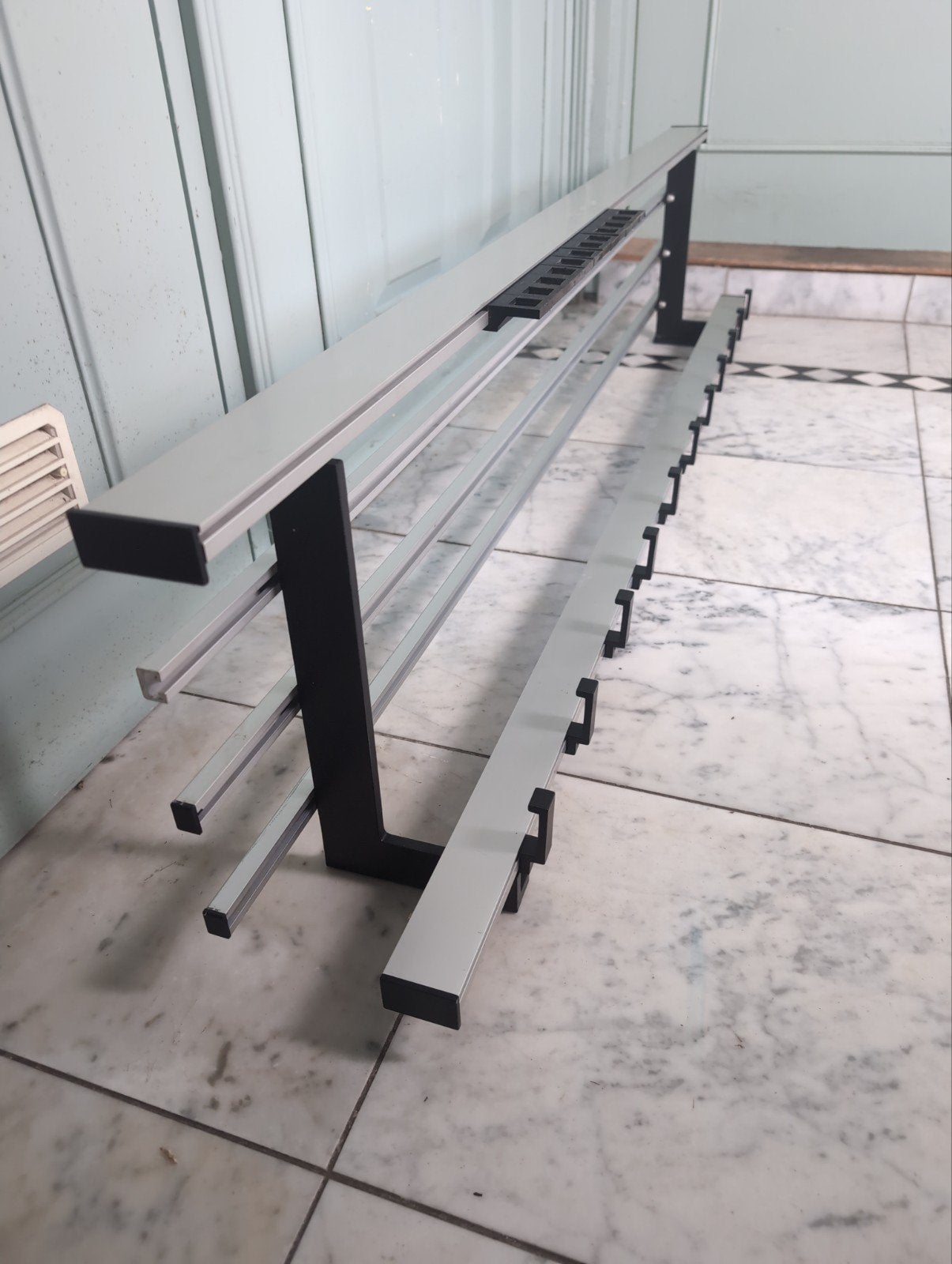 Wandgarderobe - kapstok aluminium 140 cm, Gebruikt, 100 tot 150 cm, Metaal, Ophalen