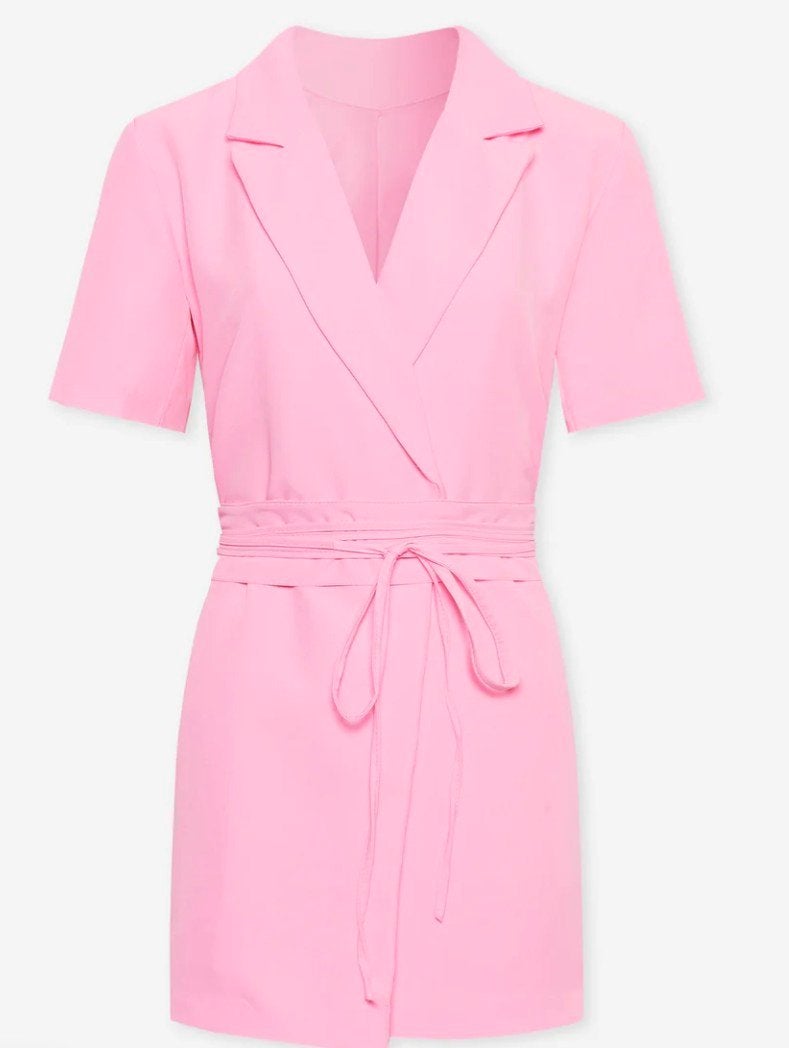 Blazer jurk roze met korte mouwen Nieuw maat M, Kleding | Dames, Jurken, Maat 38/40 (M), Nieuw, Ophalen of Verzenden, Most Wanted